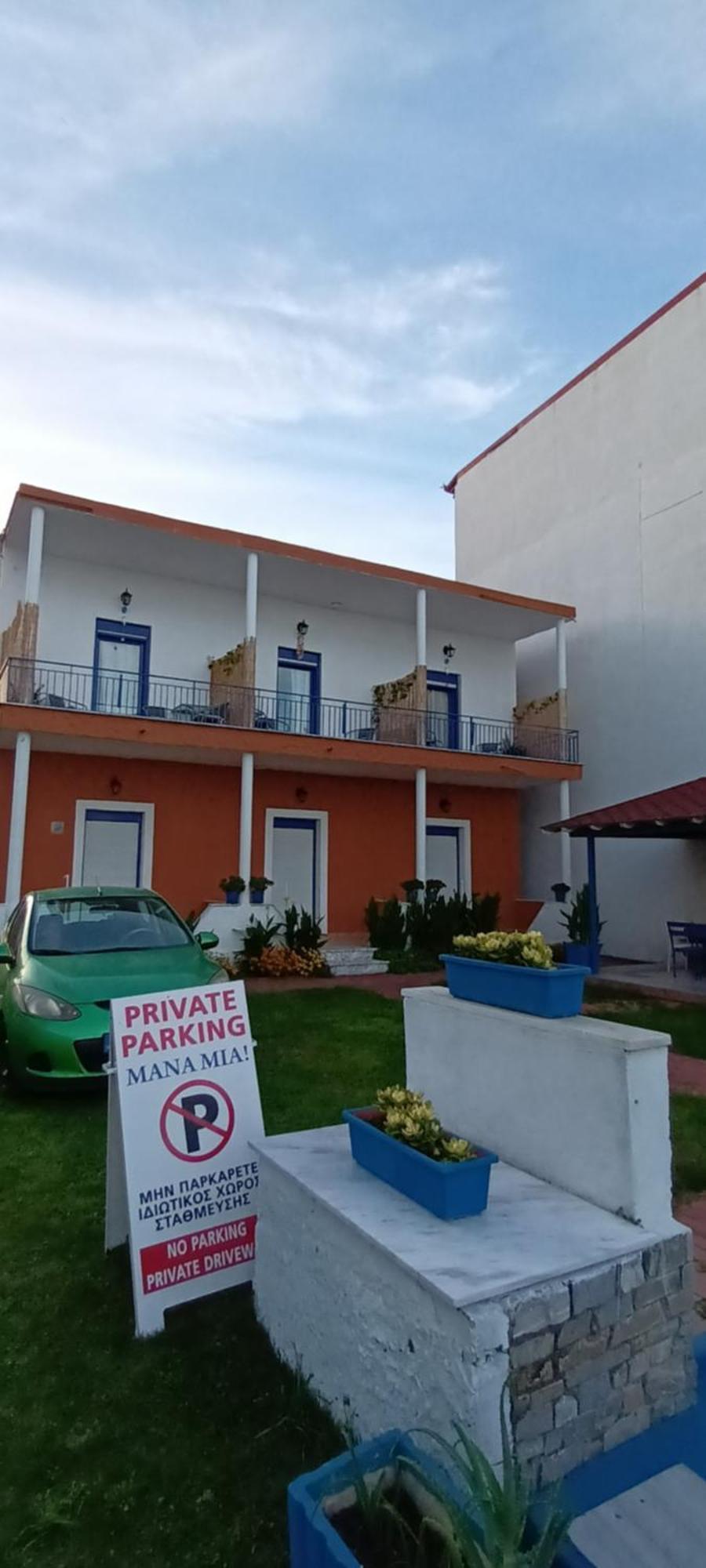 Mana Mia Seaside Apartments Лептокария Экстерьер фото