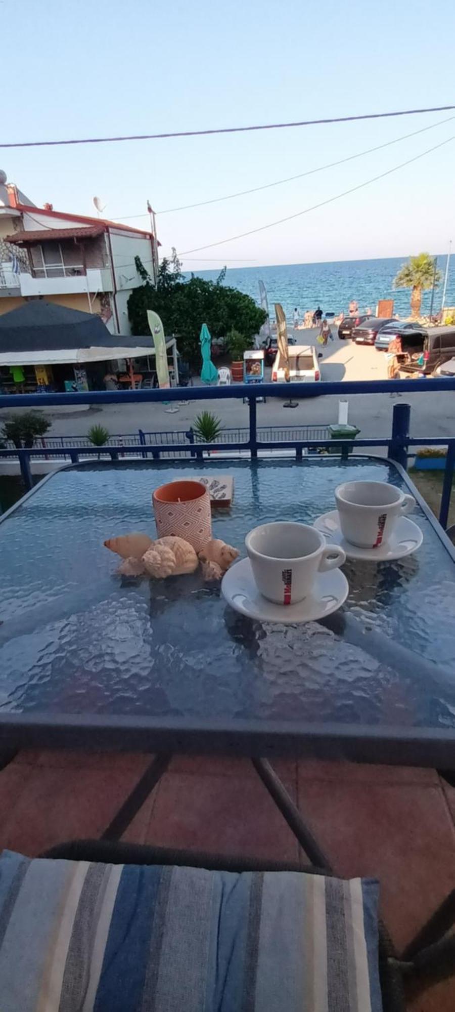 Mana Mia Seaside Apartments Лептокария Экстерьер фото