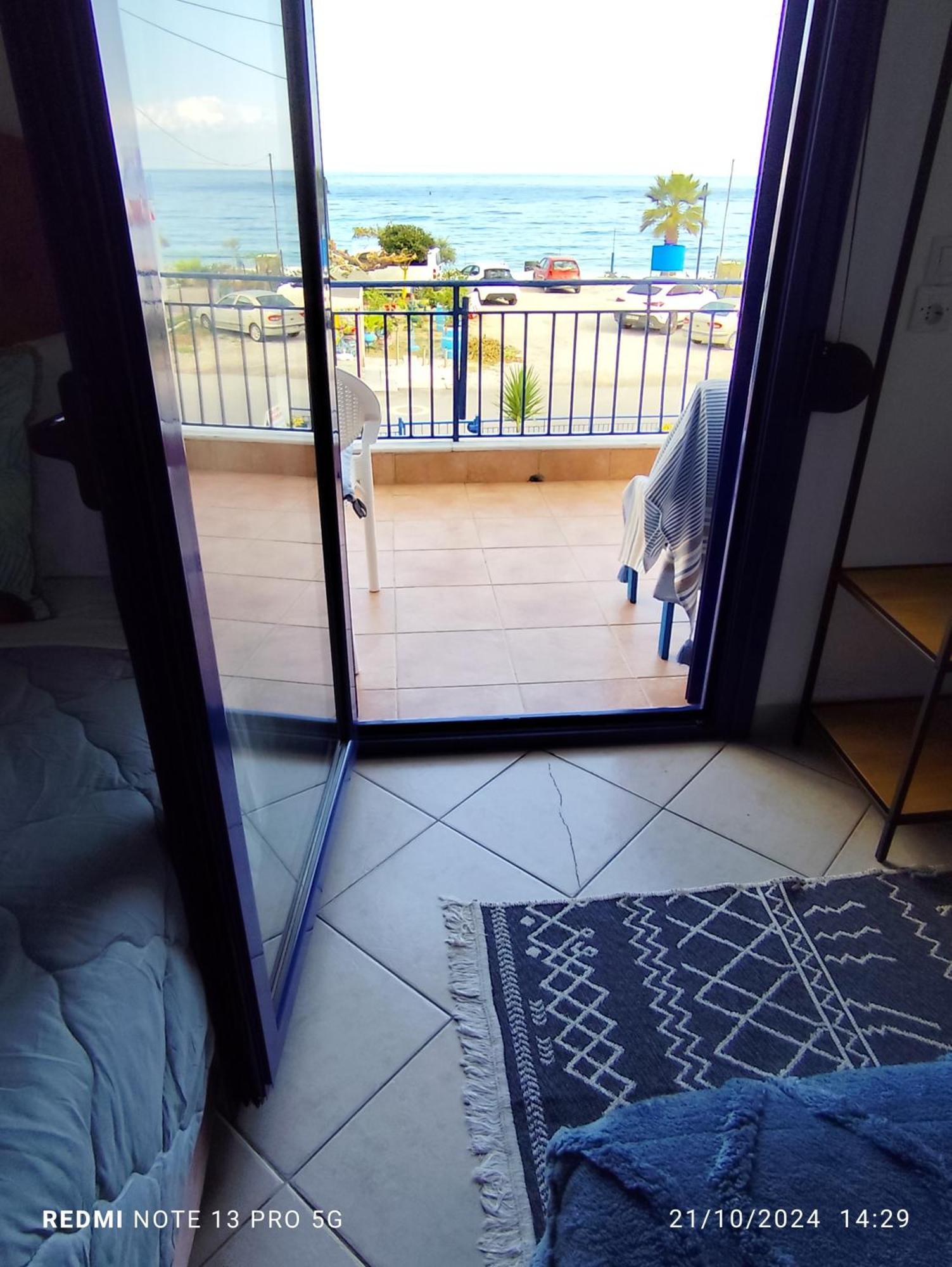 Mana Mia Seaside Apartments Лептокария Экстерьер фото